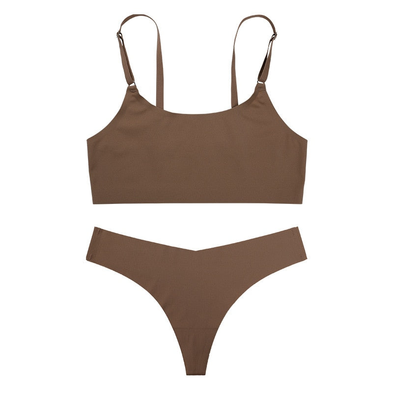 Seamless Skin Colors Bra and Panty Set Round Neckline Bra and a Thong