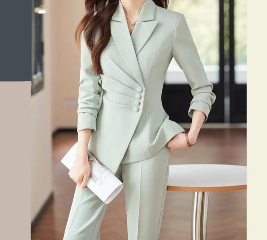Women’s Slim Fit Pantsuit – Single Breasted Blazer & Ankle-Length Trousers