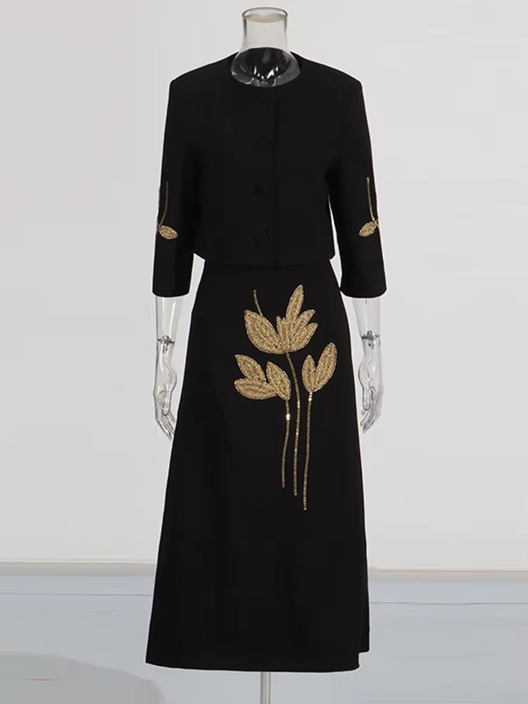 Beaded Cropped Jacket & Midi Skirt Set – Elegant Black Suit