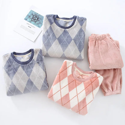 Autumn Winter Argyle Print Flannel Couples Pajama Set - Blouse and Trousers Pajama Set