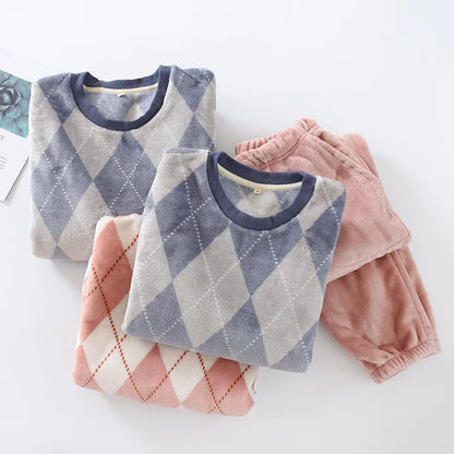 Autumn Winter Argyle Print Flannel Couples Pajama Set - Blouse and Trousers Pajama Set