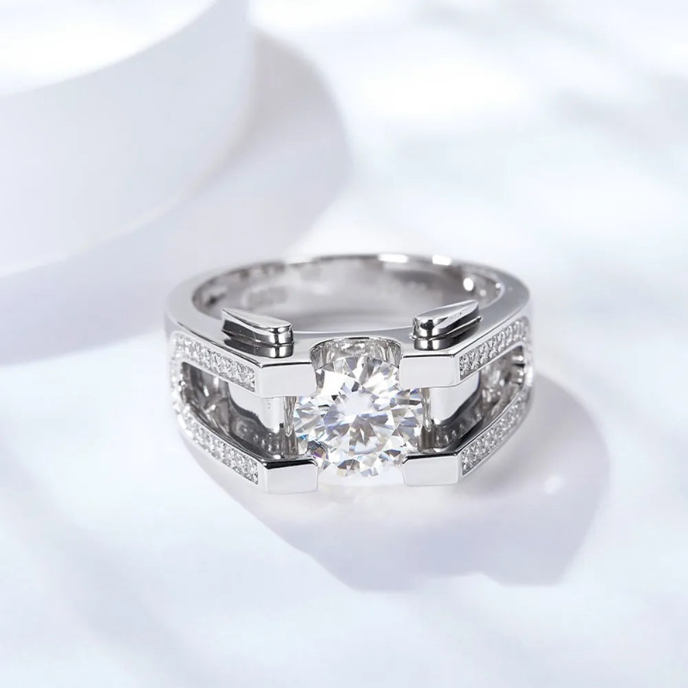 Moissanite Diamond Men's Wedding Ring