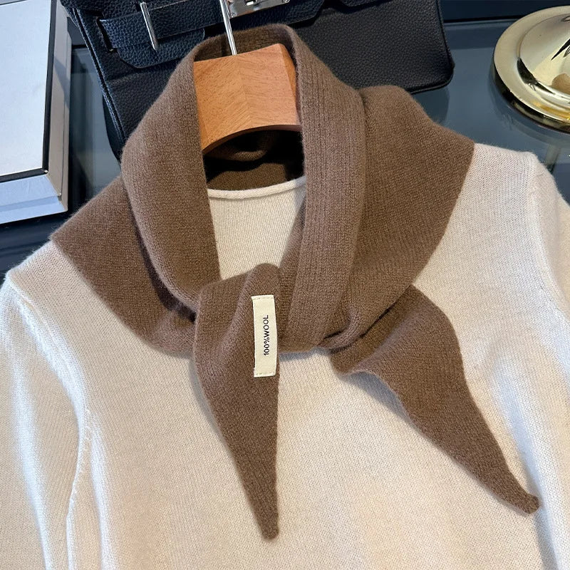 100% Wool Triangular Neck Scarf - Kinnted Scarf