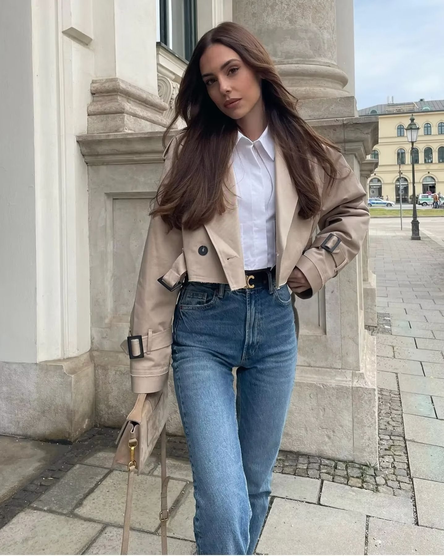 Cropped Loose Cut Trench Coat With Belt