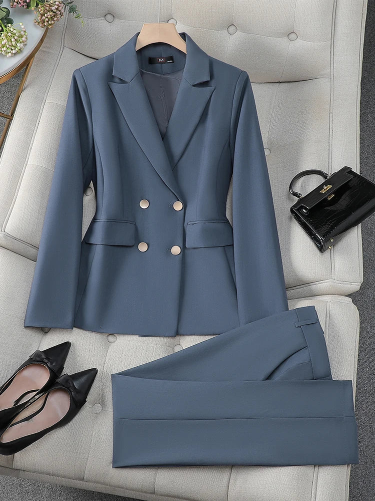 Formal 4 Buttons Blazer and Trousers Suit