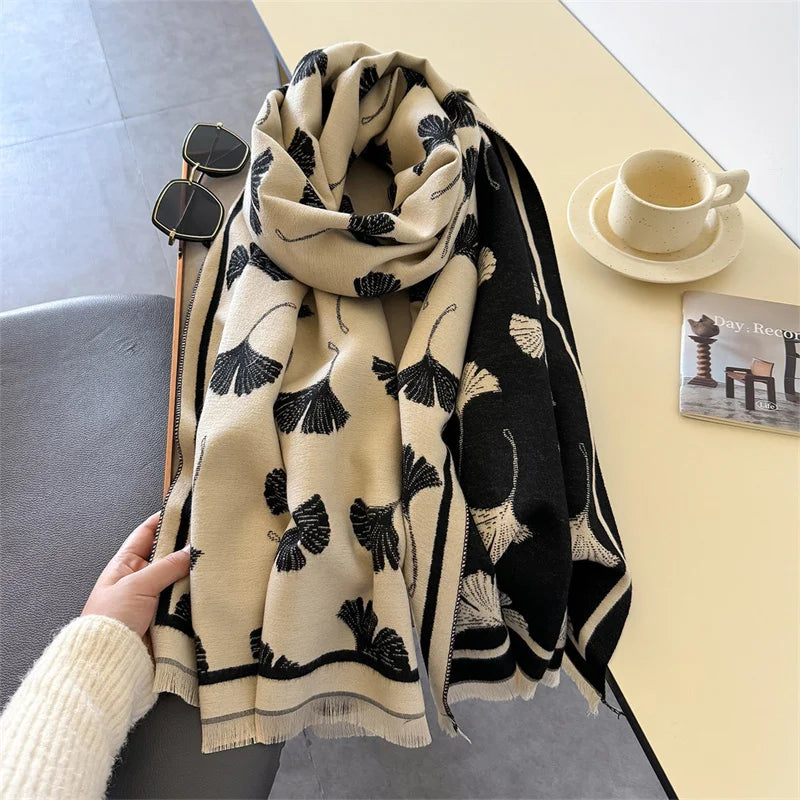 Clover Leaf Print Cashmere Double-Sided Scarf