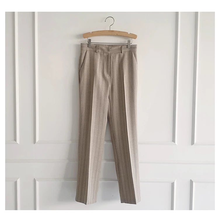 Women’s Khaki Striped Slim-Fit Suit – Tailored Blazer with Foldable Cuffs