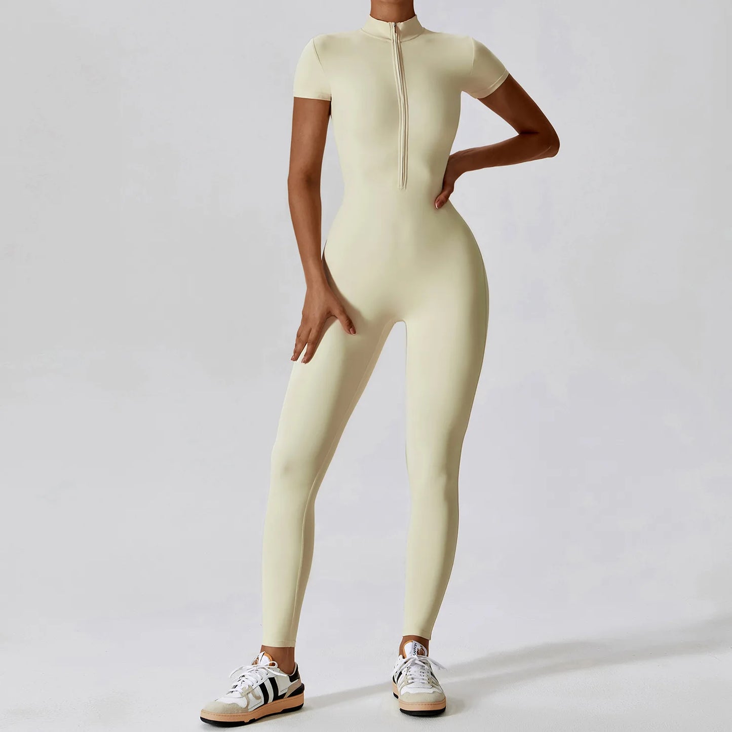 Seamless Short-Sleeve Front Zipper Yoga Jumpsuit