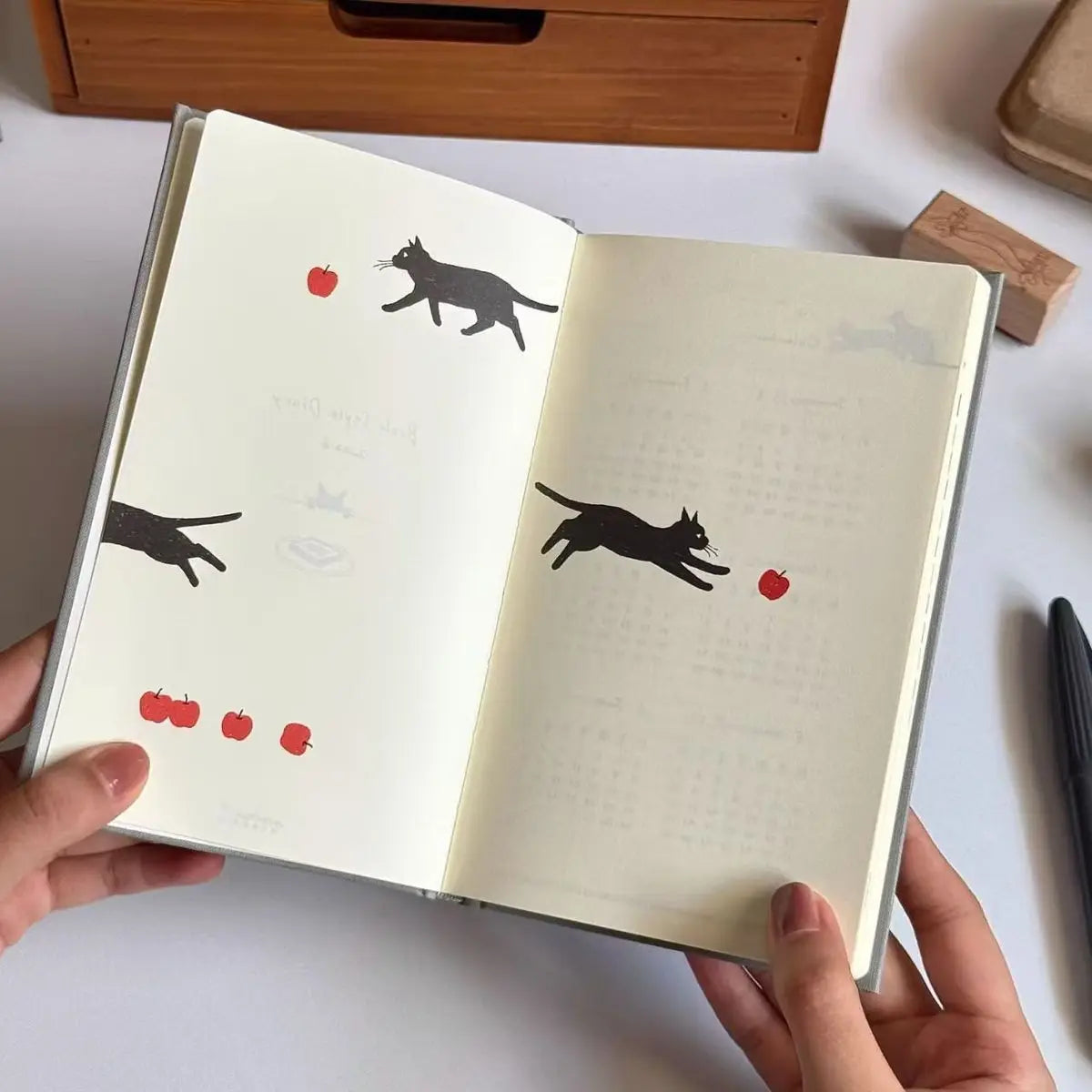 Cat Illustrations 2026 Planner - Cat Lovers Gift