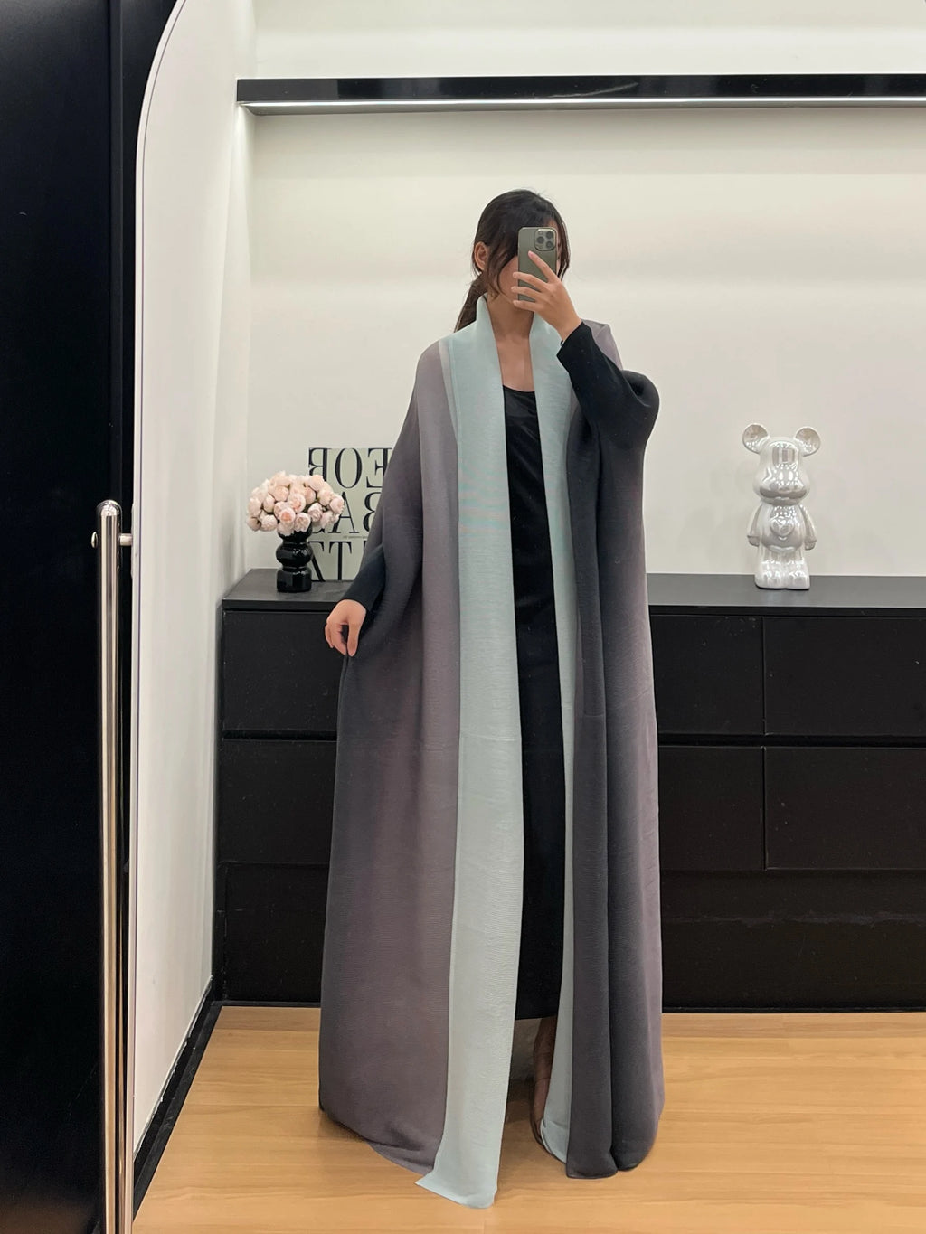 Crinkled Open Front Radiant Abaya – Bat Sleeve Throw-On Cardigan