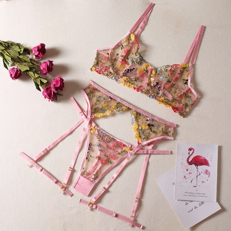 Floral Embroidery Lace 3-Piece Lingerie Set