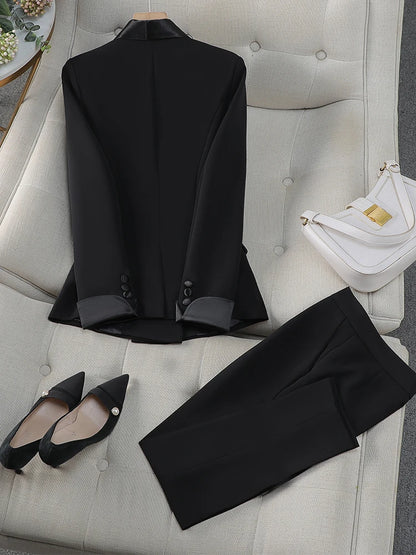 Satin Detail Women’s Formal Pant Suit