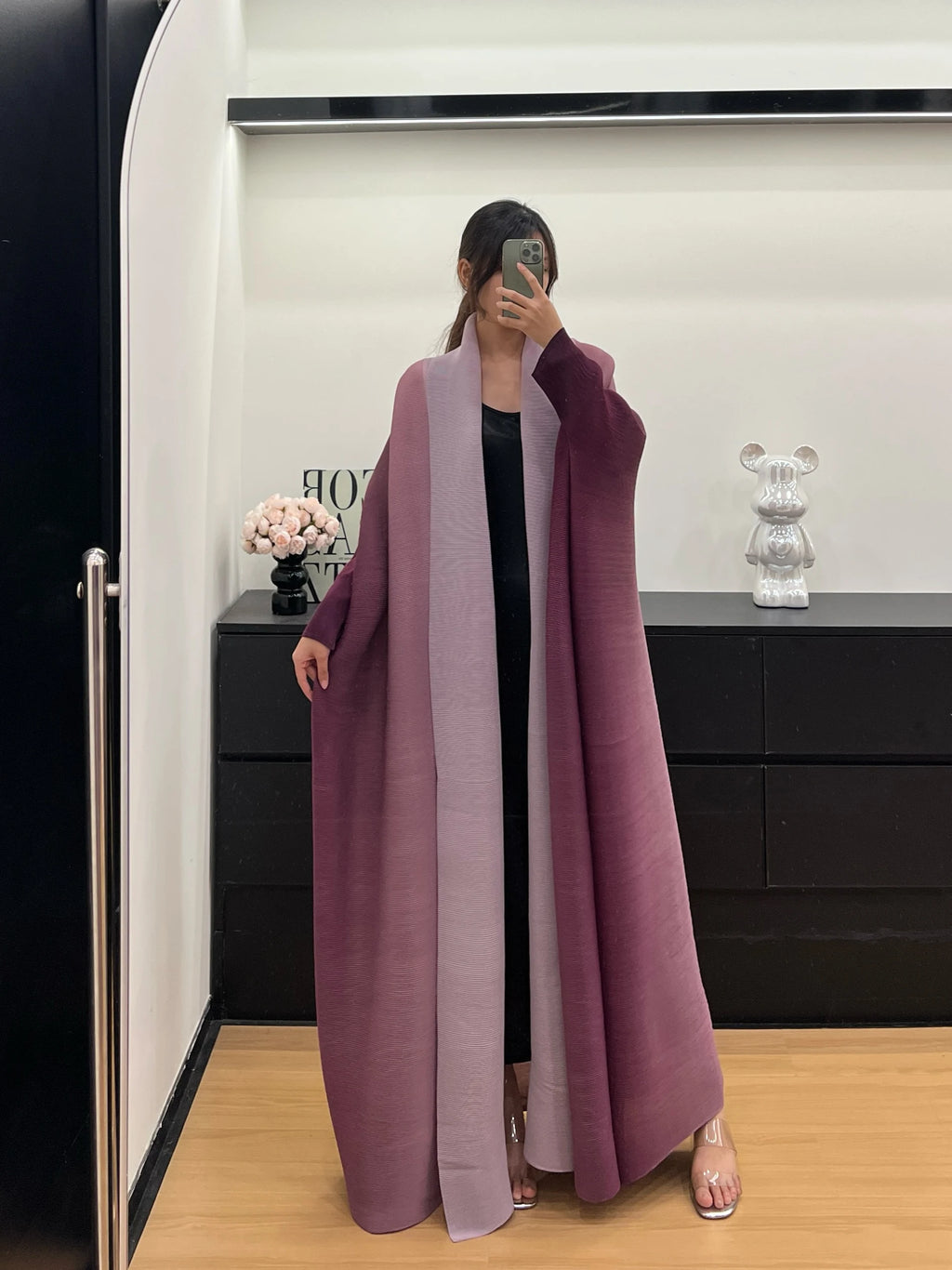 Crinkled Open Front Radiant Abaya – Bat Sleeve Throw-On Cardigan