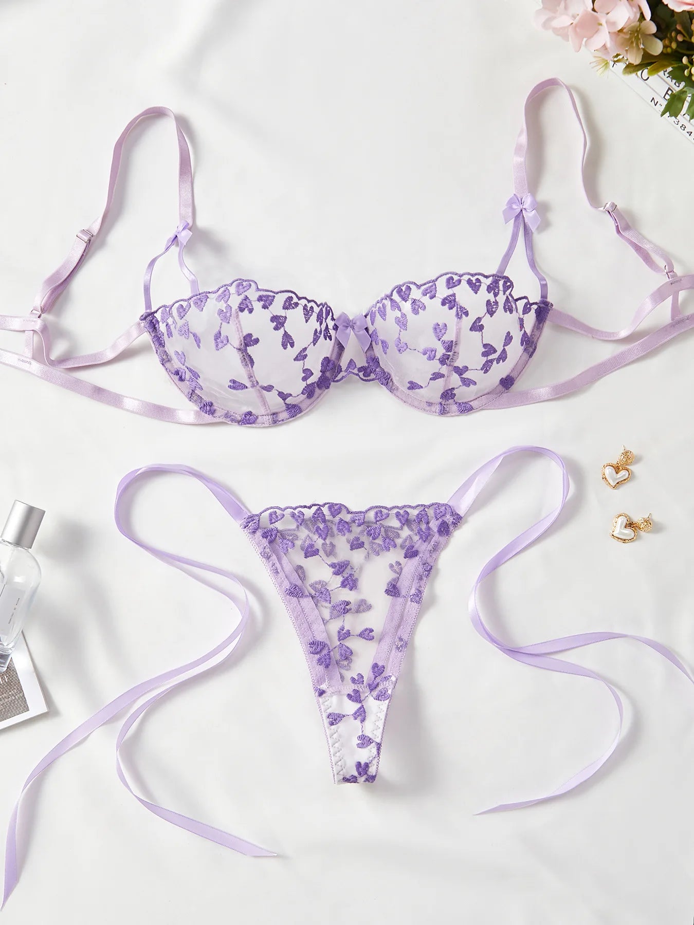 Heart Embroidery Lace Lingerie Set with Bow Details