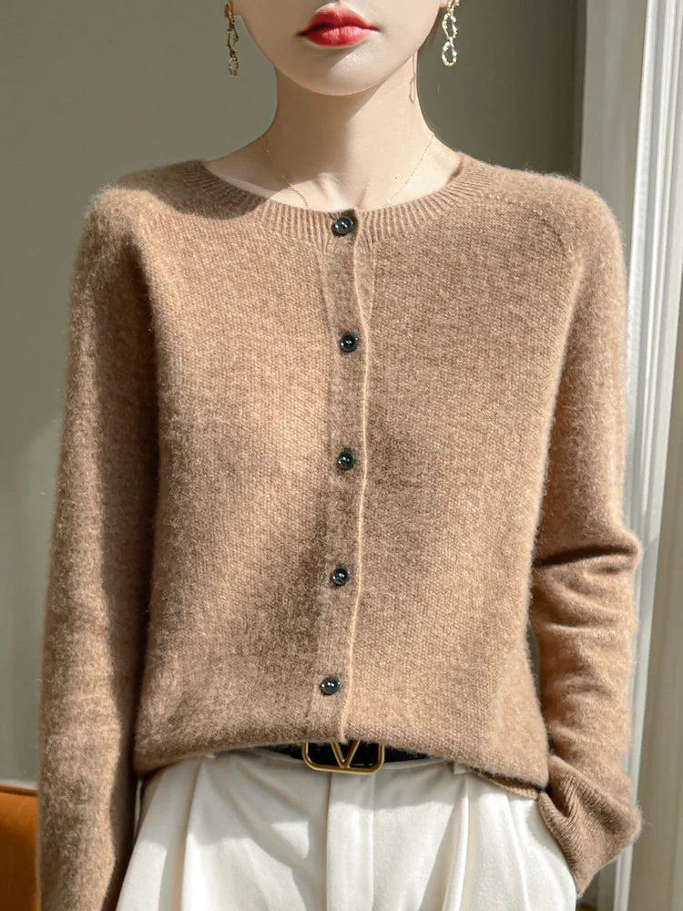 100% Merino Wool Women’s Basic Cardigan