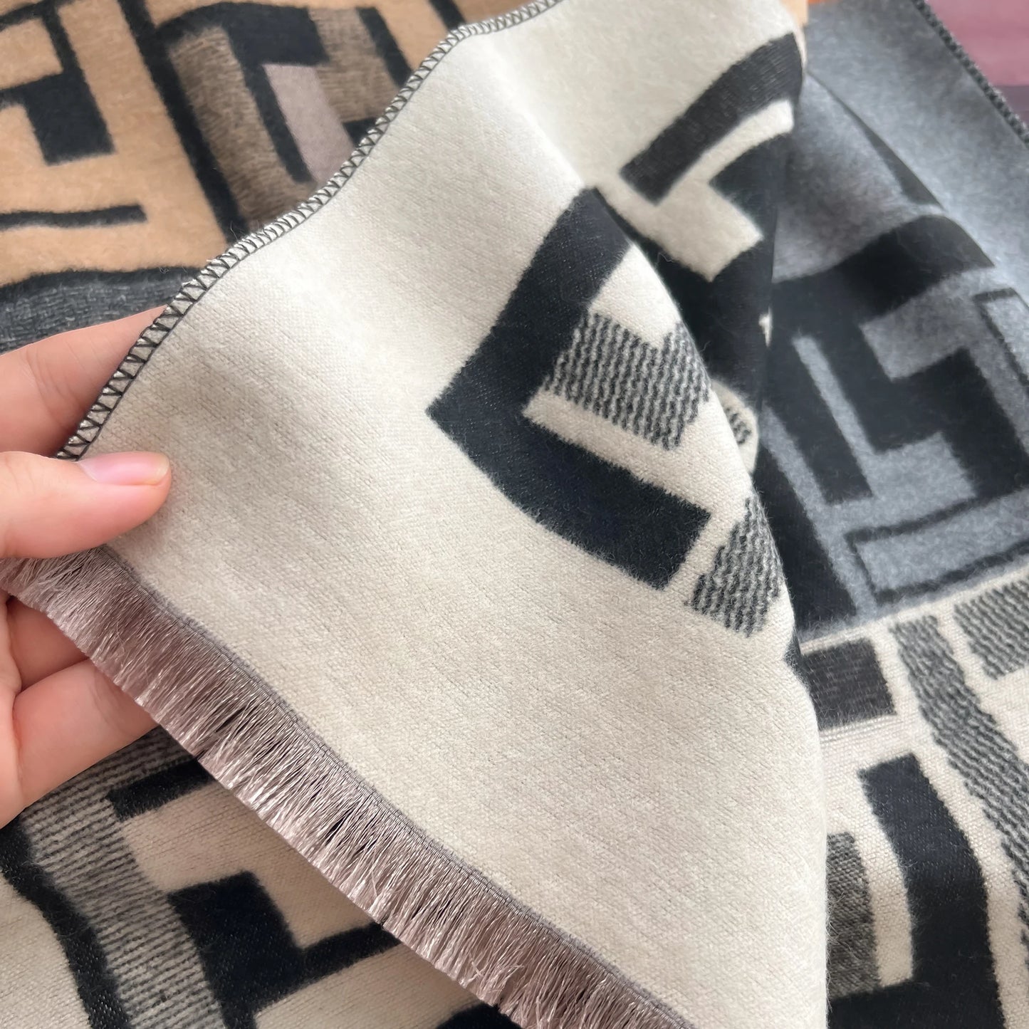 Double-Sided Luxury Cashmere Pashmina Scarf - Christmas Gift