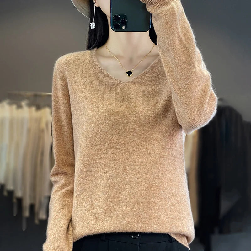 100% Merino Wool V-Neckline Basic Sweater