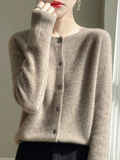 100% Merino Wool Women’s Basic Cardigan