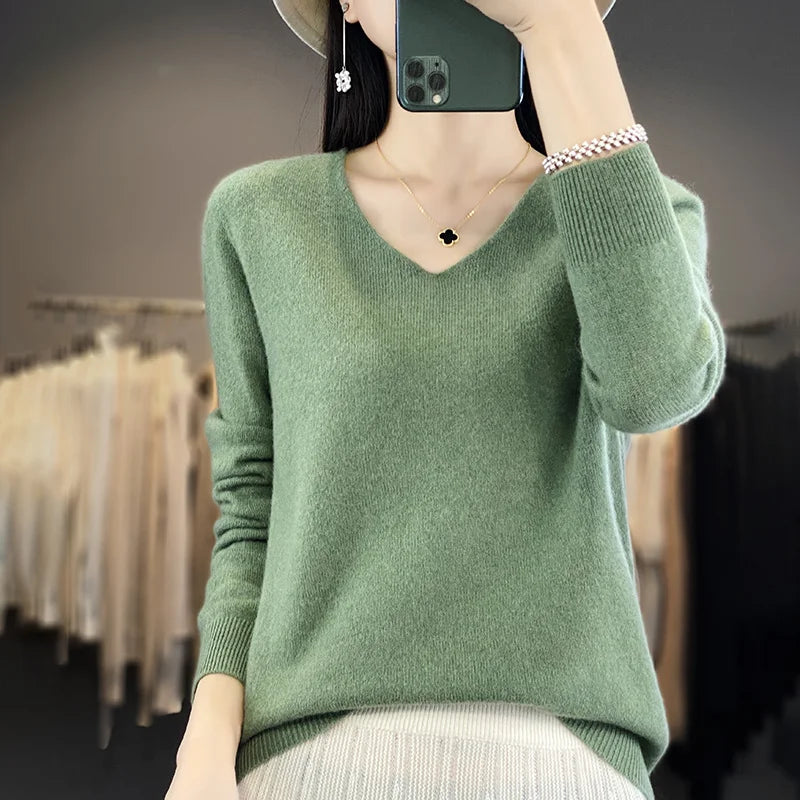 100% Merino Wool V-Neckline Basic Sweater