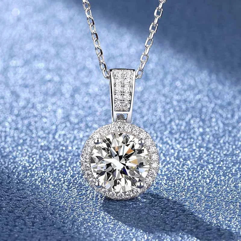 Round-Shaped Moissanite Pendant Necklace