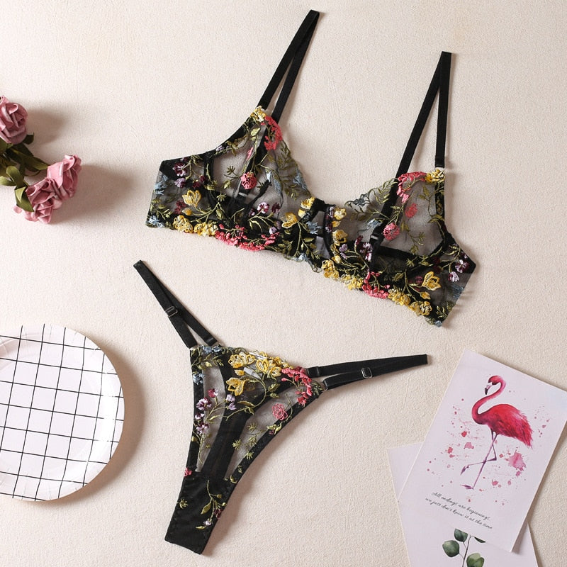 Floral Embroidery Lingerie Set Lace Bra and Panty Set