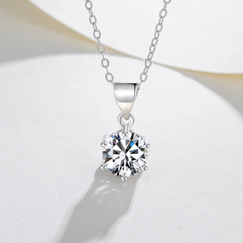 18K Gold Plated Moissanite Round Pendant Necklace