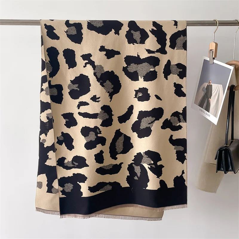 Double-Sided Leopard Cashmere Pashmina Scarf