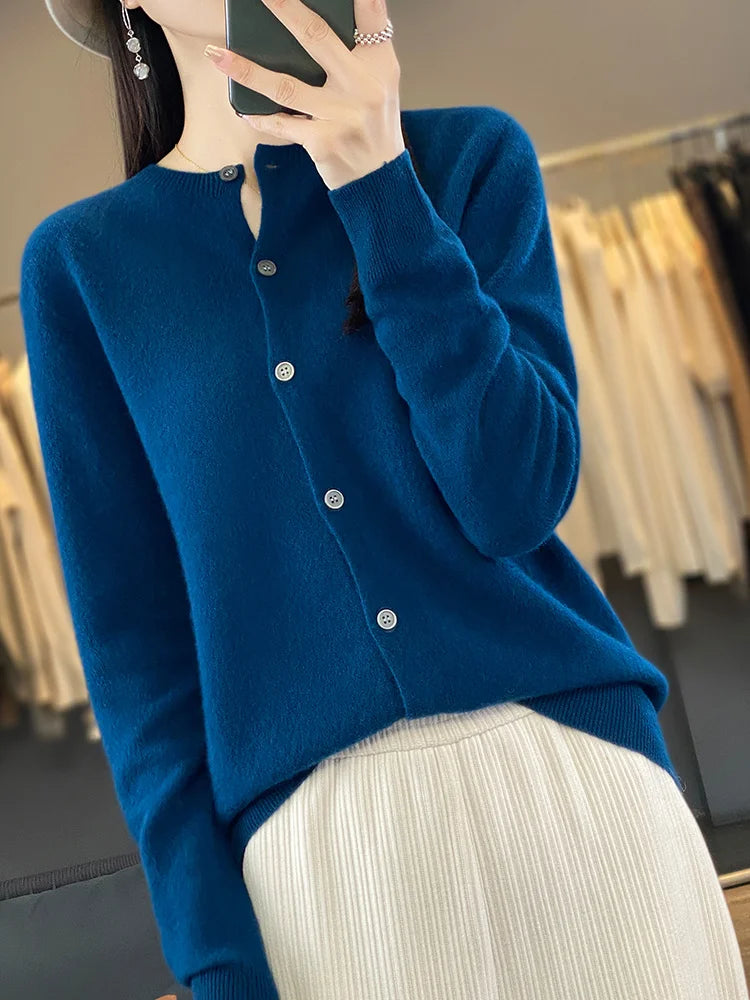 100% Merino Wool Women’s Knit Cardigan