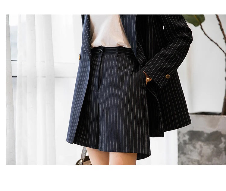 Navy Blue Striped Loose Cut Blazer and Shorts Suit