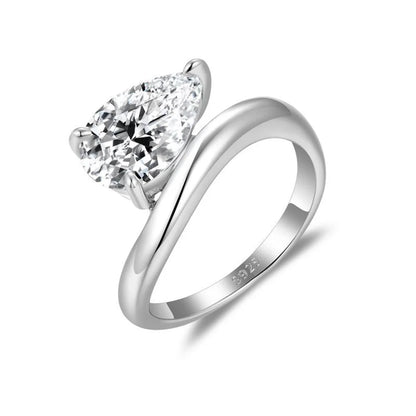 18K Gold Plated East-West Pear Cut Moissanite Ring – 1.5CT / 3CT Pinky Ring