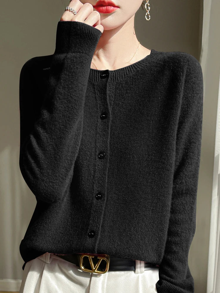 100% Merino Wool Women’s Basic Cardigan