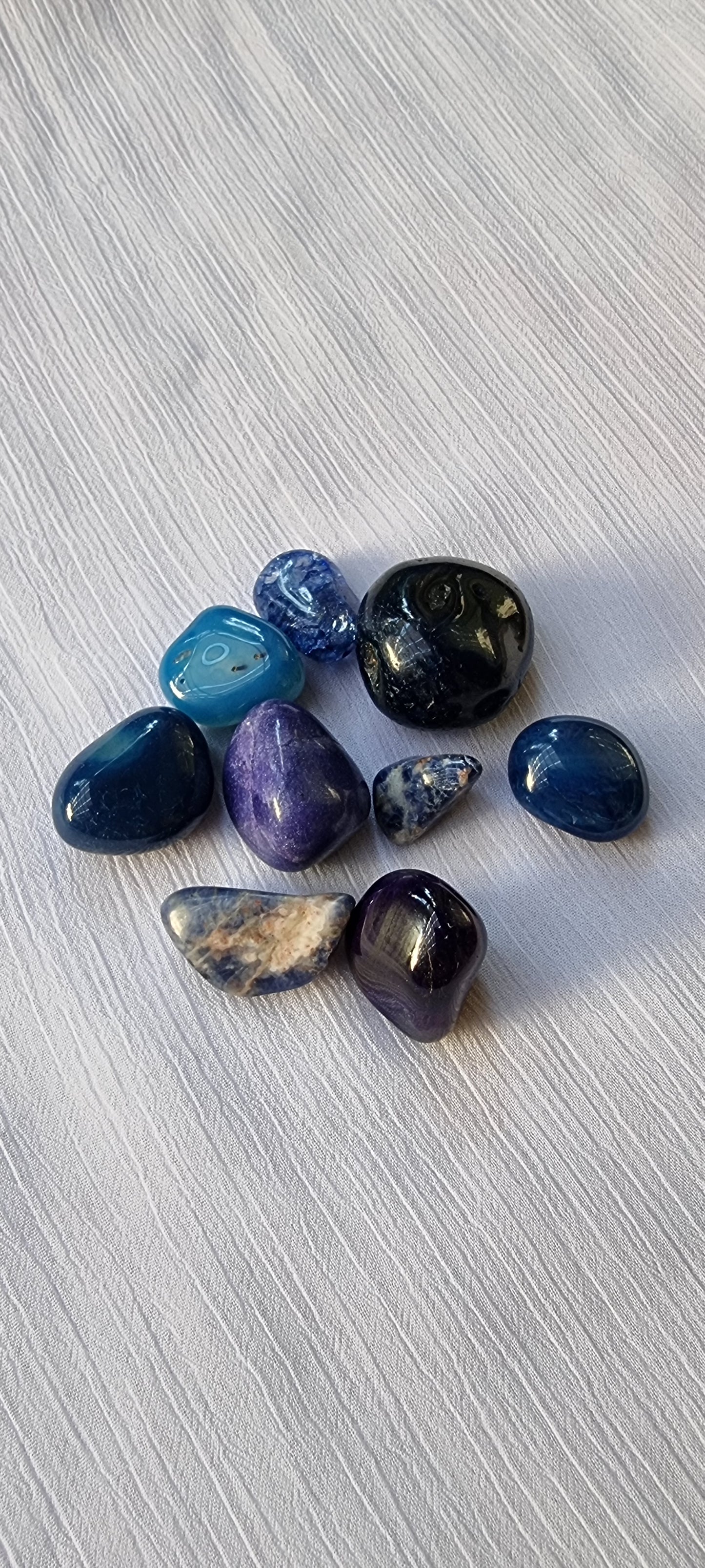 9 Pieces Natural Blue Sodalite Stone